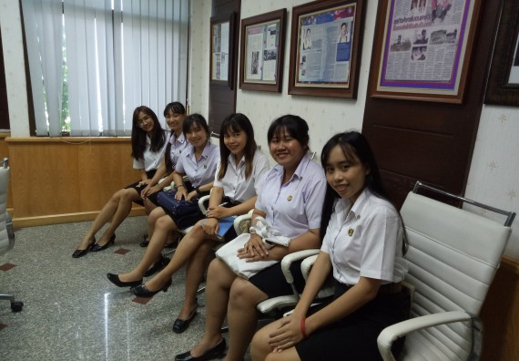 ภาพกิจกรรม โปรแกรมวิชาชีววิทยา	จัดโครงการพัฒนาบัณฑิตทางชีววิทยาที่ตอบสนองอุตสาหกรรมกับบริษัท ไมโครอินโนเวต จำกัด