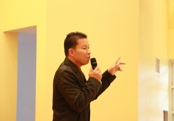 ภาพกิจกรรม โปรแกรมวิชาเคมี จัดกิจกรรมเตรียมความพร้อมเข้าศึกษาครูเคมี (วท.บ.)