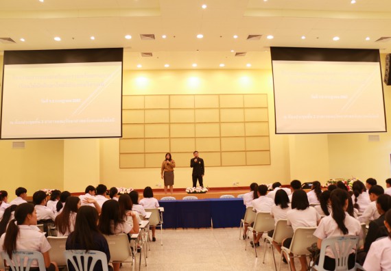 ภาพกิจกรรม โปรแกรมวิชาเคมี จัดกิจกรรมเตรียมความพร้อมเข้าศึกษาครูเคมี (วท.บ.)