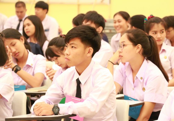 ภาพกิจกรรม โปรแกรมวิชาเคมี จัดกิจกรรมเตรียมความพร้อมเข้าศึกษาครูเคมี (วท.บ.)