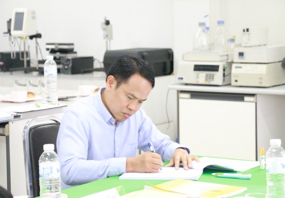 ภาพกิจกรรม หลักสูตรวิทยาศาสตร์และเทคโนโลยีการอาหาร จัดตรวจประเมินคุณภาพภายใน ระดับหลักสูตรวิทยาศาสตร์และเทคโนโลยีการอาหาร ประจำปีการศึกษา 2561