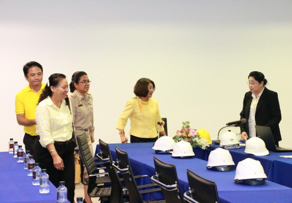 ภาพกิจกรรม คณะวิทยาศาสตร์และเทคโนโลยี จัดต้อนรับคณะผู้ตรวจราชการจากกระทรวจการคลัง