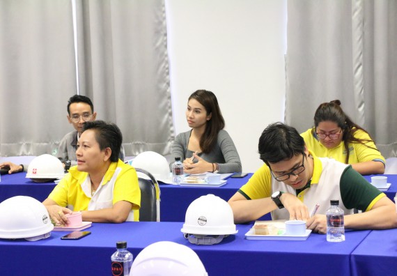 ภาพกิจกรรม คณะวิทยาศาสตร์และเทคโนโลยี จัดต้อนรับคณะผู้ตรวจราชการจากกระทรวจการคลัง