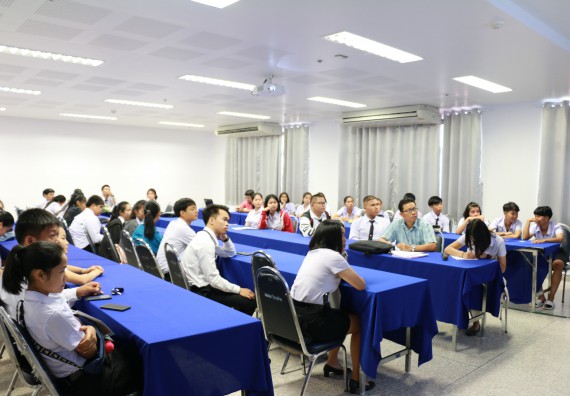 ภาพกิจกรรม คณะวิทยาศาสตร์และเทคโนโลยี จัดกิจกรรมสัมนานักศึกษาหลังฝึกประสบการณ์วิชาชีพ