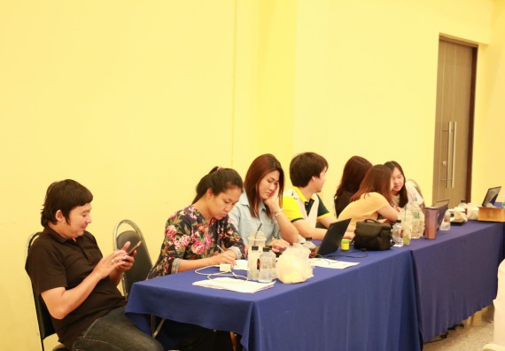 ภาพกิจกรรม โปรแกรมวิชาเคมี จัดกิจกรรมพัฒนาวิชาการคุณลักษณะบัณฑิตที่พึงประสงค์ สาขาเคมี