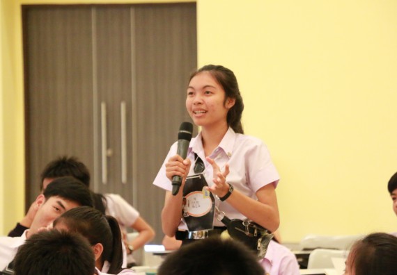 ภาพกิจกรรม โปรแกรมวิชาเคมี จัดกิจกรรมพัฒนาวิชาการคุณลักษณะบัณฑิตที่พึงประสงค์ สาขาเคมี