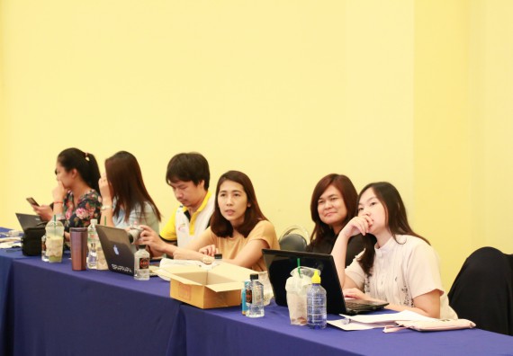 ภาพกิจกรรม โปรแกรมวิชาเคมี จัดกิจกรรมพัฒนาวิชาการคุณลักษณะบัณฑิตที่พึงประสงค์ สาขาเคมี