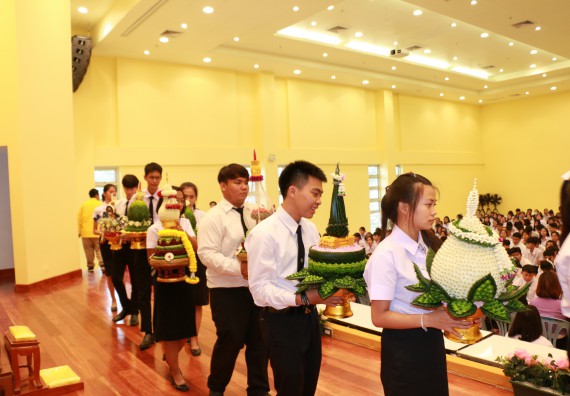 ภาพกิจกรรม สโมสรนักศึกษาคณะวิทยาศาสตร์และเทคโนโลยี จัดกิจกรรมไหว้ครู คณะวิทยาศาสตร์และเทคโนโลยี ประจำปี 2562