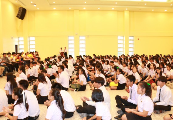 ภาพกิจกรรม สโมสรนักศึกษาคณะวิทยาศาสตร์และเทคโนโลยี จัดกิจกรรมไหว้ครู คณะวิทยาศาสตร์และเทคโนโลยี ประจำปี 2562