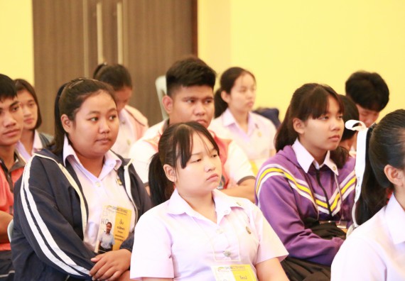 ภาพกิจกรรม สโมสรนักศึกษาคณะวิทยาศาสตร์และเทคโนโลยี จัดกิจกรรมรักแรกผูกจิตนักศึกษาวิทยาศาสตร์และเทคโนโลยี