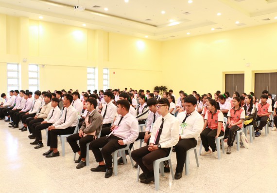 ภาพกิจกรรม สโมสรนักศึกษาคณะวิทยาศาสตร์และเทคโนโลยี จัดกิจกรรมรักแรกผูกจิตนักศึกษาวิทยาศาสตร์และเทคโนโลยี