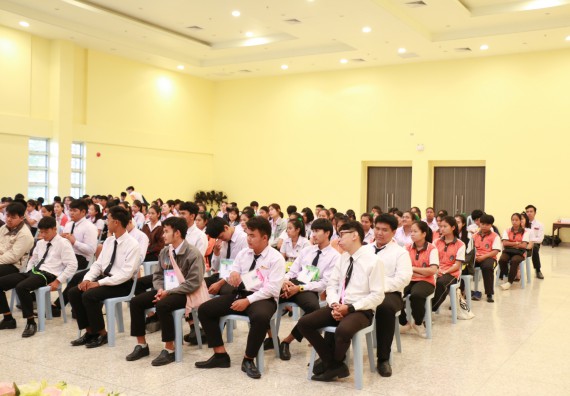 ภาพกิจกรรม สโมสรนักศึกษาคณะวิทยาศาสตร์และเทคโนโลยี จัดกิจกรรมรักแรกผูกจิตนักศึกษาวิทยาศาสตร์และเทคโนโลยี