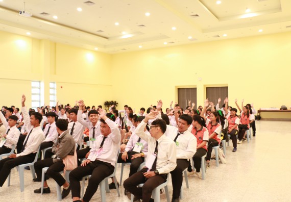 ภาพกิจกรรม สโมสรนักศึกษาคณะวิทยาศาสตร์และเทคโนโลยี จัดกิจกรรมรักแรกผูกจิตนักศึกษาวิทยาศาสตร์และเทคโนโลยี