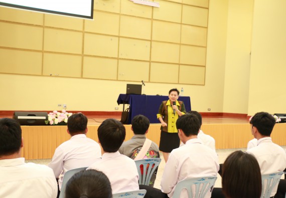 ภาพกิจกรรม สโมสรนักศึกษาคณะวิทยาศาสตร์และเทคโนโลยี จัดกิจกรรมรักแรกผูกจิตนักศึกษาวิทยาศาสตร์และเทคโนโลยี