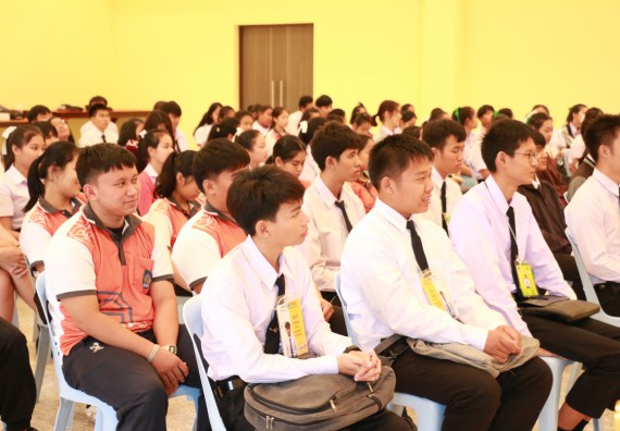 ภาพกิจกรรม สโมสรนักศึกษาคณะวิทยาศาสตร์และเทคโนโลยี จัดกิจกรรมรักแรกผูกจิตนักศึกษาวิทยาศาสตร์และเทคโนโลยี