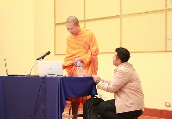 ภาพกิจกรรม สโมสรนักศึกษาคณะวิทยาศาสตร์และเทคโนโลยี จัดกิจกรรมรักแรกผูกจิตนักศึกษาวิทยาศาสตร์และเทคโนโลยี