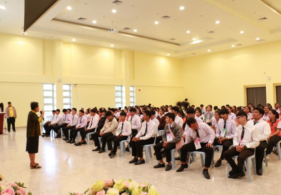 ภาพกิจกรรม สโมสรนักศึกษาคณะวิทยาศาสตร์และเทคโนโลยี จัดกิจกรรมรักแรกผูกจิตนักศึกษาวิทยาศาสตร์และเทคโนโลยี