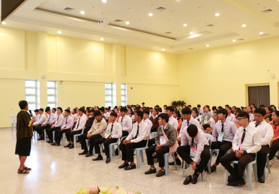 ภาพกิจกรรม สโมสรนักศึกษาคณะวิทยาศาสตร์และเทคโนโลยี จัดกิจกรรมรักแรกผูกจิตนักศึกษาวิทยาศาสตร์และเทคโนโลยี