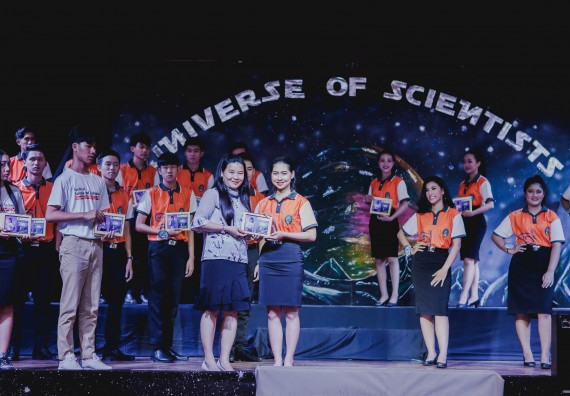 ภาพกิจกรรม คณะวิทยาศาสตร์และเทคโนโลยี จัดกิจกรรมส่งเสริมทักษะศตวรรษที่ 21 คณะวิทยาศาสตร์และเทคโนโลยี