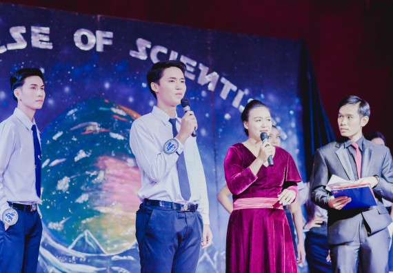 ภาพกิจกรรม คณะวิทยาศาสตร์และเทคโนโลยี จัดกิจกรรมส่งเสริมทักษะศตวรรษที่ 21 คณะวิทยาศาสตร์และเทคโนโลยี