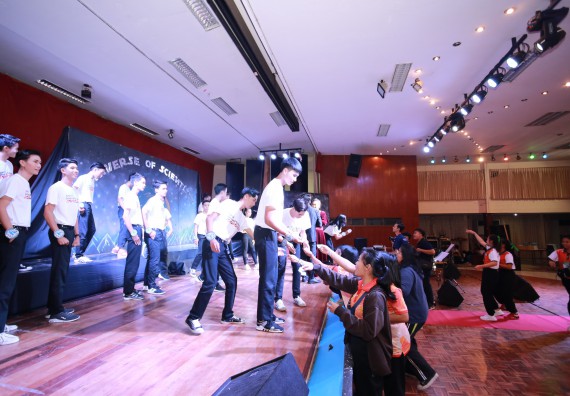 ภาพกิจกรรม คณะวิทยาศาสตร์และเทคโนโลยี จัดกิจกรรมส่งเสริมทักษะศตวรรษที่ 21 คณะวิทยาศาสตร์และเทคโนโลยี