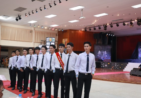 ภาพกิจกรรม คณะวิทยาศาสตร์และเทคโนโลยี จัดกิจกรรมส่งเสริมทักษะศตวรรษที่ 21 คณะวิทยาศาสตร์และเทคโนโลยี