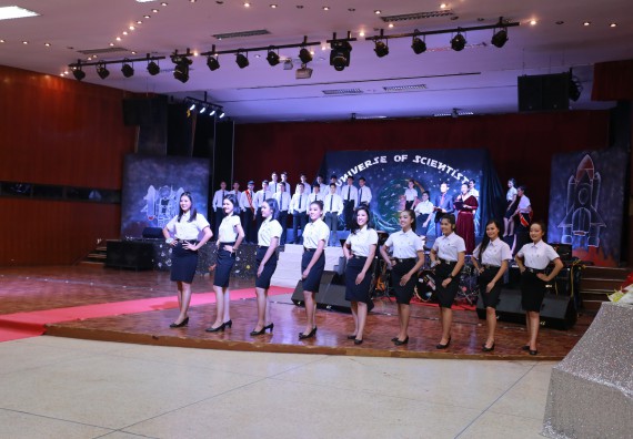 ภาพกิจกรรม คณะวิทยาศาสตร์และเทคโนโลยี จัดกิจกรรมส่งเสริมทักษะศตวรรษที่ 21 คณะวิทยาศาสตร์และเทคโนโลยี