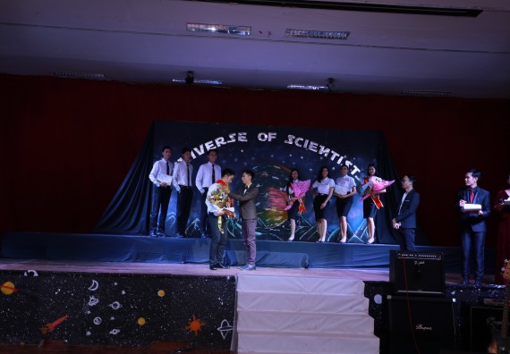 ภาพกิจกรรม คณะวิทยาศาสตร์และเทคโนโลยี จัดกิจกรรมส่งเสริมทักษะศตวรรษที่ 21 คณะวิทยาศาสตร์และเทคโนโลยี