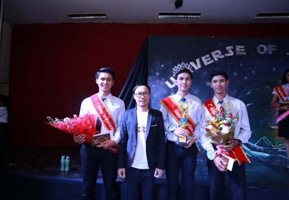 ภาพกิจกรรม คณะวิทยาศาสตร์และเทคโนโลยี จัดกิจกรรมส่งเสริมทักษะศตวรรษที่ 21 คณะวิทยาศาสตร์และเทคโนโลยี