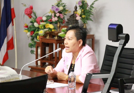 ภาพกิจกรรม คณะวิทยาศาสตร์และเทคโนโลยี จัดอบรมเชิงปฏิบัติการ เรื่อง การพัฒนาหลักสูตรตามบริบทของคณะวิทยาศาสตร์และเทคโนโลยี มหาวิทยาลัยราชภัฏกำแพงเพชร (Sci & Tech KPRU - Reform)