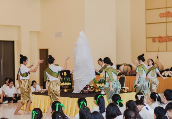 ภาพกิจกรรม สโมสรนักศึกษาคณะวิทยาศาสตร์และเทคโนโลยี จัดกิจกรรมบายศรีสู่ขวัญคณะวิทยาศาสตร์และเทคโนโลยี