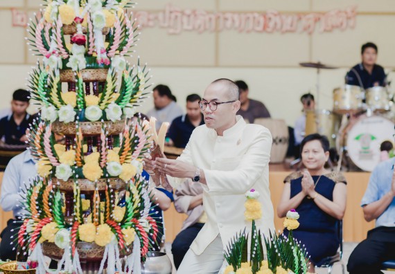 ภาพกิจกรรม สโมสรนักศึกษาคณะวิทยาศาสตร์และเทคโนโลยี จัดกิจกรรมบายศรีสู่ขวัญคณะวิทยาศาสตร์และเทคโนโลยี