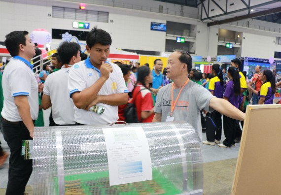 ภาพกิจกรรม คณะวิทยาศาสตร์และเทคโนโลยี จัดนิทรรศการในงานมหกรรมวิทยาศาสตร์และเทคโนโลยีแห่งชาติ