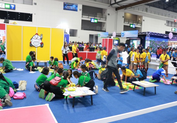 ภาพกิจกรรม คณะวิทยาศาสตร์และเทคโนโลยี จัดนิทรรศการในงานมหกรรมวิทยาศาสตร์และเทคโนโลยีแห่งชาติ