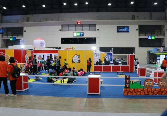 ภาพกิจกรรม คณะวิทยาศาสตร์และเทคโนโลยี จัดนิทรรศการในงานมหกรรมวิทยาศาสตร์และเทคโนโลยีแห่งชาติ