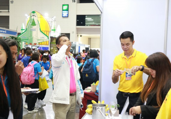 ภาพกิจกรรม คณะวิทยาศาสตร์และเทคโนโลยี จัดนิทรรศการในงานมหกรรมวิทยาศาสตร์และเทคโนโลยีแห่งชาติ