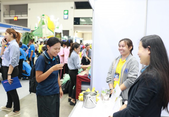 ภาพกิจกรรม คณะวิทยาศาสตร์และเทคโนโลยี จัดนิทรรศการในงานมหกรรมวิทยาศาสตร์และเทคโนโลยีแห่งชาติ