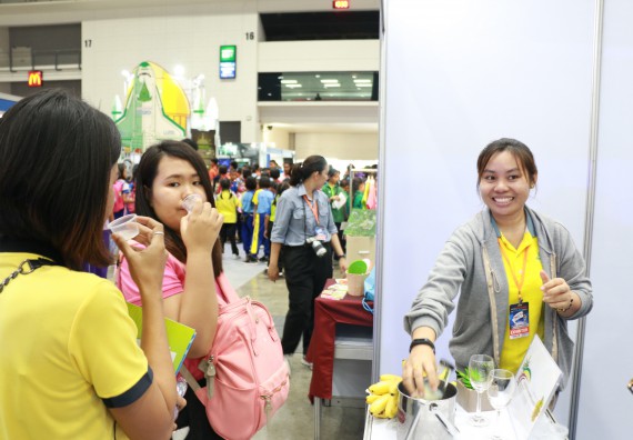 ภาพกิจกรรม คณะวิทยาศาสตร์และเทคโนโลยี จัดนิทรรศการในงานมหกรรมวิทยาศาสตร์และเทคโนโลยีแห่งชาติ