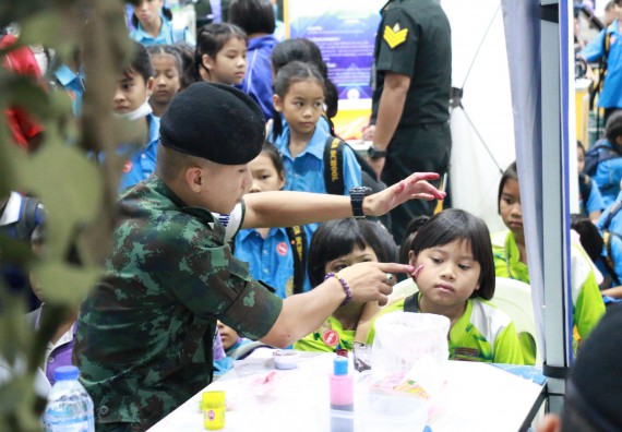 ภาพกิจกรรม คณะวิทยาศาสตร์และเทคโนโลยี จัดนิทรรศการในงานมหกรรมวิทยาศาสตร์และเทคโนโลยีแห่งชาติ