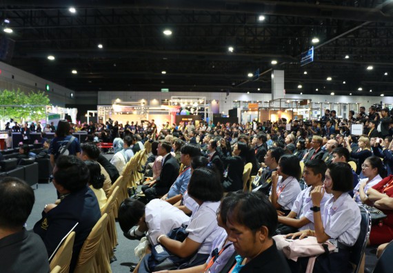 ภาพกิจกรรม คณะวิทยาศาสตร์และเทคโนโลยี จัดนิทรรศการในงานมหกรรมวิทยาศาสตร์และเทคโนโลยีแห่งชาติ