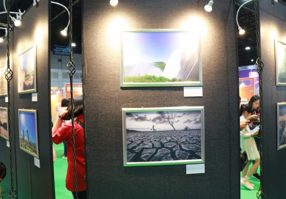 ภาพกิจกรรม คณะวิทยาศาสตร์และเทคโนโลยี จัดนิทรรศการในงานมหกรรมวิทยาศาสตร์และเทคโนโลยีแห่งชาติ