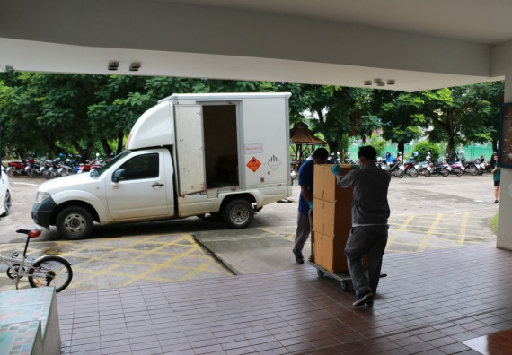 ภาพกิจกรรม ศูนย์วิทยาศาสตร์และวิทยาศาสตร์ประยุกต์ ได้จัดกิจกรรม การกำจัดสารเคมีอันตราย จากห้องปฏิบัติการ