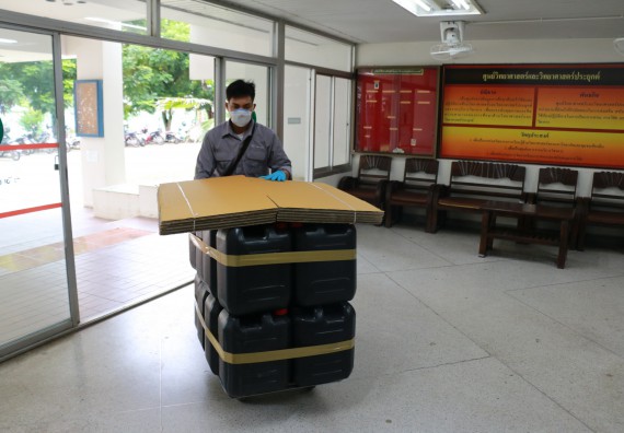 ภาพกิจกรรม ศูนย์วิทยาศาสตร์และวิทยาศาสตร์ประยุกต์ ได้จัดกิจกรรม การกำจัดสารเคมีอันตราย จากห้องปฏิบัติการ