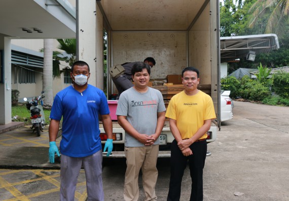 ภาพกิจกรรม ศูนย์วิทยาศาสตร์และวิทยาศาสตร์ประยุกต์ ได้จัดกิจกรรม การกำจัดสารเคมีอันตราย จากห้องปฏิบัติการ