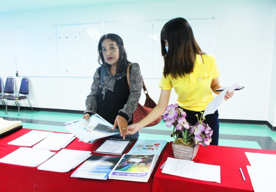 ภาพกิจกรรม คณะวิทยาศาสตร์และเทคโนโลยี เข้าร่วม โครงการพัฒนาสมรรถนะวิจัย เรื่อง การออกแบบและเทคนิคการทำวิจัยเพื่อพัฒนาท้องถิ่น