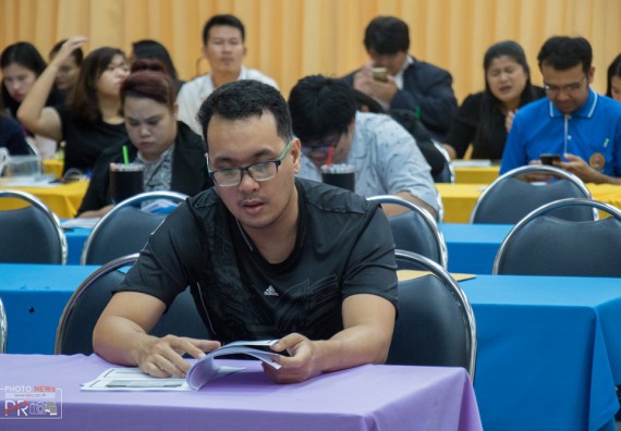 ภาพกิจกรรม คณะวิทยาศาสตร์และเทคโนโลยี เข้าร่วม โครงการอบรม เรื่อง การบริหารหลักสูตรตามกรอบมาตรฐานคุณวุฒิ