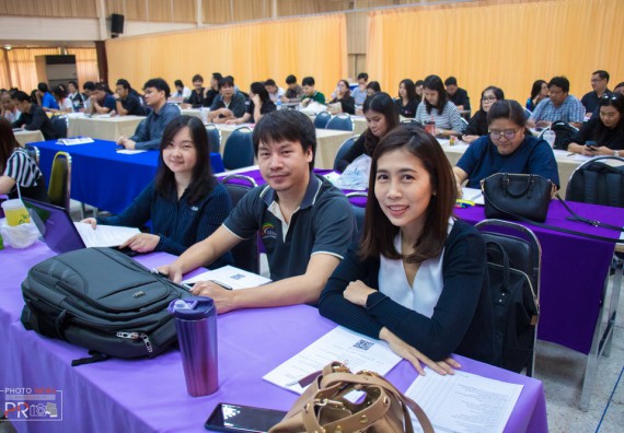 ภาพกิจกรรม คณะวิทยาศาสตร์และเทคโนโลยี เข้าร่วม โครงการอบรม เรื่อง การบริหารหลักสูตรตามกรอบมาตรฐานคุณวุฒิ