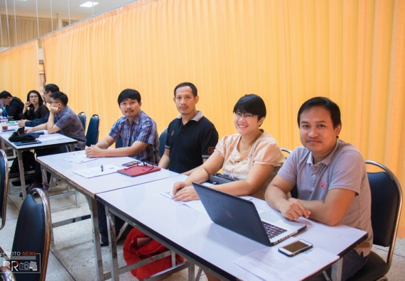 ภาพกิจกรรม คณะวิทยาศาสตร์และเทคโนโลยี เข้าร่วม โครงการอบรม เรื่อง การบริหารหลักสูตรตามกรอบมาตรฐานคุณวุฒิ