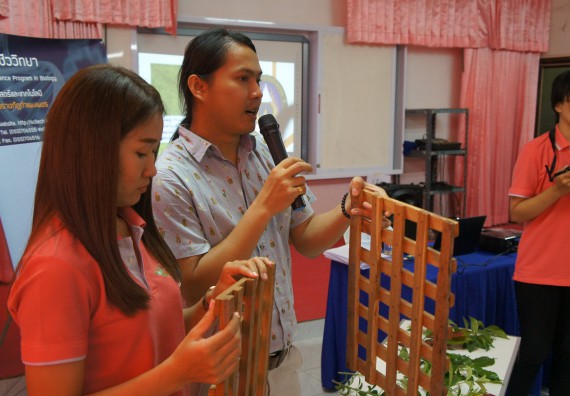 ภาพกิจกรรม โปรแกรมชีววิทยา จัดกิจกรรมบริการวิชาการแนะแนวการศึกษาโปรแกรมชีววิทยา