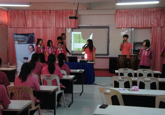 ภาพกิจกรรม โปรแกรมชีววิทยา จัดกิจกรรมบริการวิชาการแนะแนวการศึกษาโปรแกรมชีววิทยา